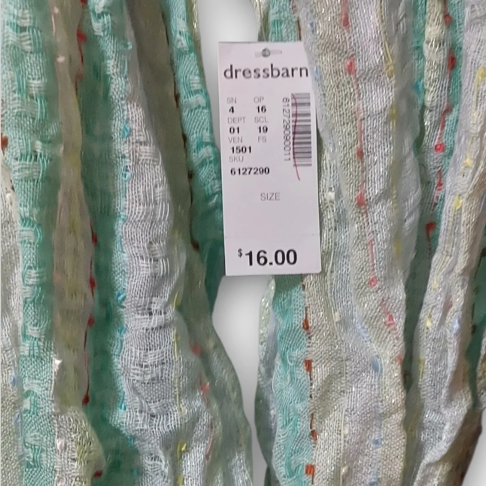 NWT Dress Barn Seaglass Green and Cream Infinity Scarf